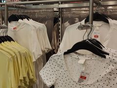 -H&M(鹏欣水游城店)