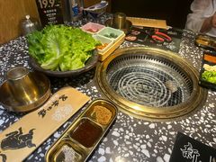 -黑牛の場烤肉(摩天活力城店)