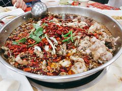 -渔香岛美蛙鱼头火锅(威清路店)
