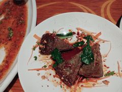 -菌自由丨野生菌火锅特色庭院餐厅(丽江古城店)