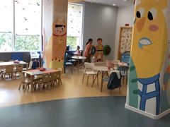 -戊辰亲子游泳俱乐部