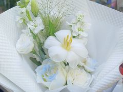 -亭亭鲜花店(中山北路店)