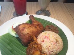 -关夫人餐厅(阳光广场店)