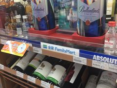 -全家便利店(东直门店)