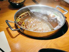 -呷哺呷哺(普陀乐购真北店)