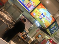 -DQ·蛋糕·冰淇淋(王府井金街店)