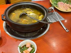 -菌之家·专业纯野生菌火锅·特色炒菌