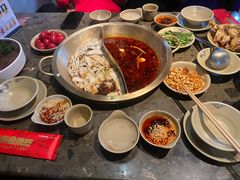 -小龙坎火锅(湖滨银泰in77店)