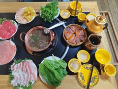 -银同牦牛肉火锅