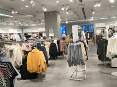 -H&M(鹏欣水游城店)