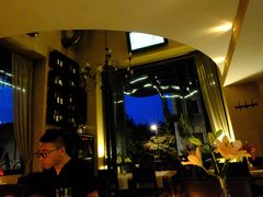 -Casa Nova