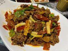 泡椒牛肉-嘎洒汤锅·花腰傣美食