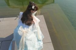 -一揽芳华汉服旗袍体验馆(拙政园店)