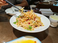 -东口码头·烧鸽子·鱼头泡饼·地方菜(金鹰悦城店)