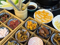 -野菌皇海景野生菌火锅(滨海大道店)