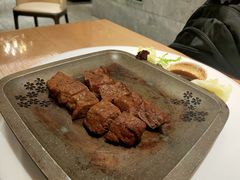 石烧澳洲牛排-东方柏宴