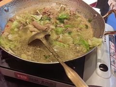 -川流不息·地道川菜·小龙虾(新松江路店)