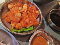 -围炉肉舍丹东海鲜烤肉·烤活鳗(步行街店)
