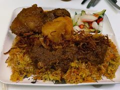 -缅华南国小食店