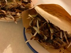 -烤鸭肉夹馍鸭汤店