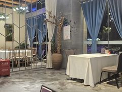 -香山湖家家宴(中山陵店)