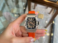 -聚云奢二手奢侈品黄金手表包包回收·中古店(三里屯总店)
