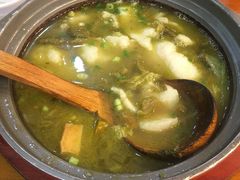 -周鱼小馆石锅酸菜鱼(活力汇店)