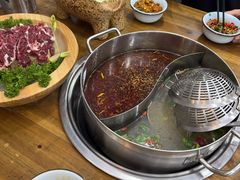-刘少华贵州小黄牛·鲜牛肉火锅(总店)