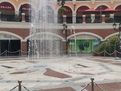 -佛罗伦萨小镇广佛名品奥特莱斯(疏港路店)