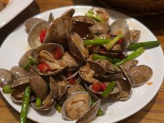 -泉畔人家·老济南经典鲁菜(大明湖店)