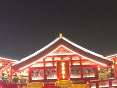 -绳金塔