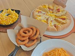 -必胜客(WOW梦之城店)