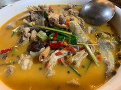 酸笋煮鸡-纳兰傣雀傣味餐厅