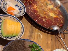 -旧街市鲜货老火锅(大光路店)