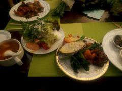 -武汉汉口火车站东方建国大酒店