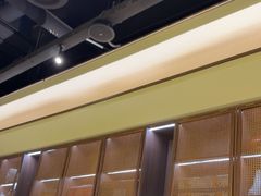 -良米山·云南野生菌过桥米线(上海首店)