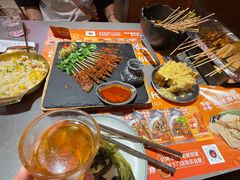 -何师烧烤Pro ·江湖川菜·小龙虾·精酿(太古里旗舰店)