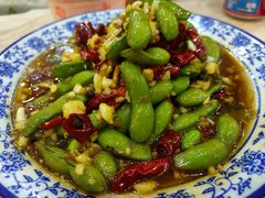 -江城燕子大排档(江汉路步行街店)