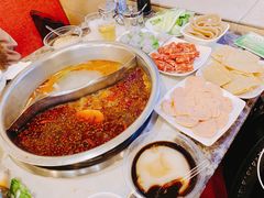 -朱氏胖子烂火锅(洪崖洞店)