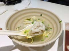 鸡汁小馄饨-光明邨大酒家(淮海路店)