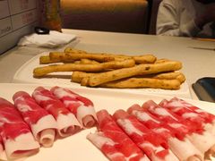 茴香小油条-海底捞火锅鲜切牛肉主题店(长寿路店)
