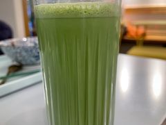 抹茶拿铁-王守财小山園
