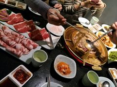 -猪啊牛呀羊啊铜盘烤肉(正大广场店)