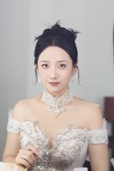 -欣薇婚纱(新源乐汇城店)