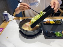 -鸡汤过桥·过桥米线