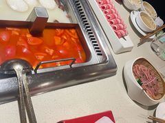 -海底捞火锅鲜切牛肉主题店(长寿路店)