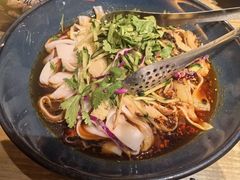 -耶里夏丽·新疆菜·28年喀什老馆(田林东路店)