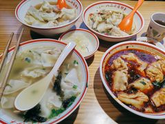 -八二小区抄手(龙湖上城天街店)