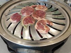 -啊美丽炭火烤肉(滑翔一店)