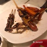 在酒店二楼 新沙路上 位置很好找